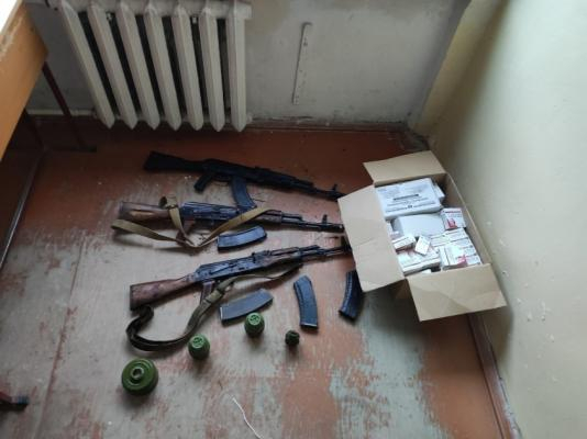   Aserbaidschanische Polizei beschlagnahmt große Mengen Munition  