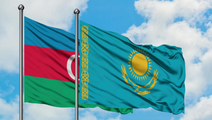  Eerste Sitzung des Hohen Zwischenstaatlichen Rates Aserbaidschan-Kasachstan hat begonnen 