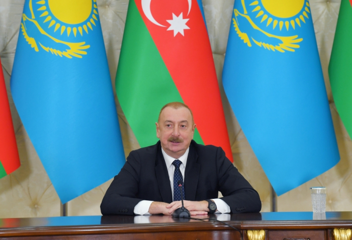   Präsident Ilham Aliyev informiert seinen kasachischen Amtskollegen über den Verhandlungsprozess zwischen Aserbaidschan und Armenien  