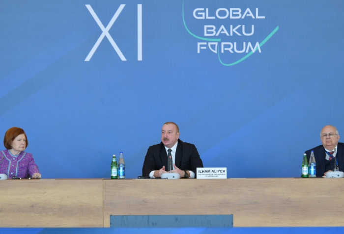   Aserbaidschanischer Präsident:  Es ist klar, dass alle Waffen, die Armenien gegen uns eingesetzt hat, ihnen kostenlos zur Verfügung gestellt wurden 
