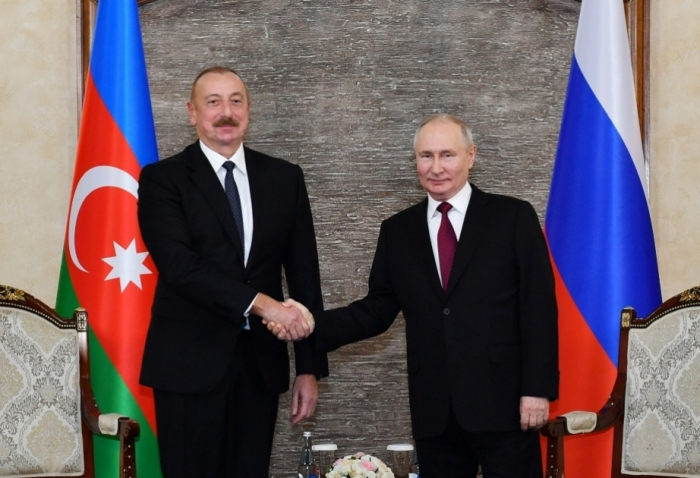   Präsident Ilham Aliyev gratuliert Putin zum Sieg bei der russischen Präsidentschaftswahl  