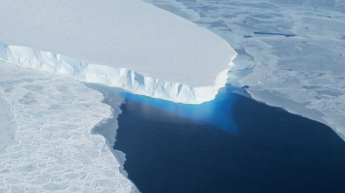   Unterwasservorhang soll Weltuntergangsgletscher retten  
