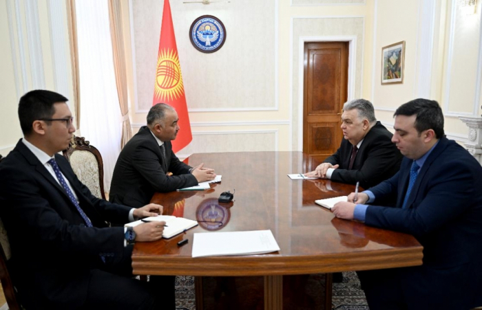   Aserbaidschan und Kirgisistan prüfen die Perspektiven einer interparlamentarischen Zusammenarbeit  