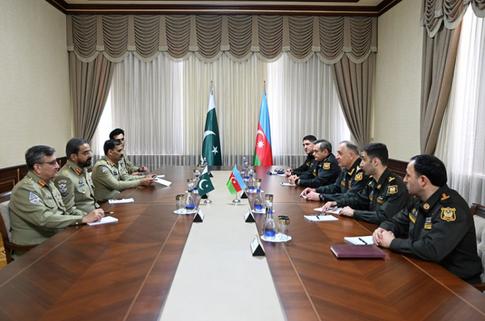   Azerbaijan, Pakistan mull prospects for expanding military cooperation   