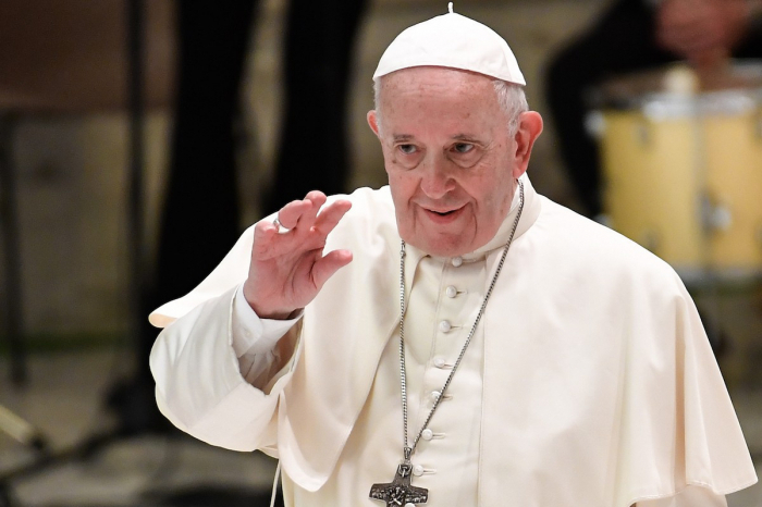   Le pape François parle du processus de paix entre l