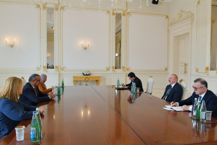  Le président azerbaïdjanais reçoit le directeur général de l