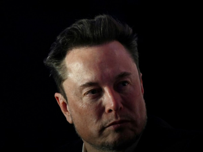 Les anciens dirigeants de Twitter poursuivent Musk pour près de 130 millions de dollars impayés
