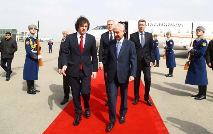 Arrivée du Premier ministre géorgien à Bakou -  PHOTO  