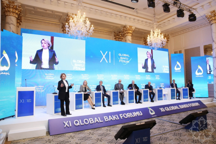 Baku-hosted forum features discussions on War and Peace