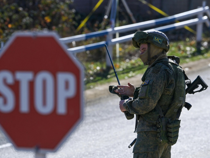  Moscou confirme le retrait des forces russes de maintien de la paix du Karabagh 