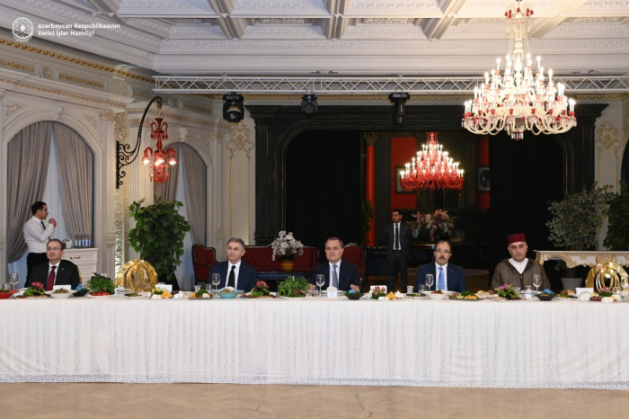Se organizó un iftar con la participación de embajadores de países musulmanes acreditados en Azerbaiyán