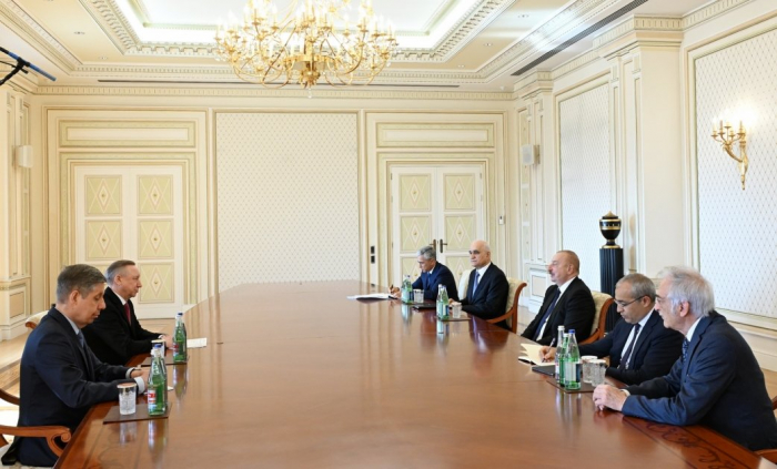   Präsident Ilham Aliyev empfängt den Gouverneur von Sankt Petersburg  