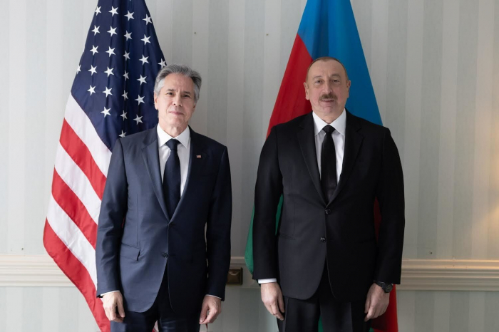   US-Außenminister ruft Ilham Aliyev an  
