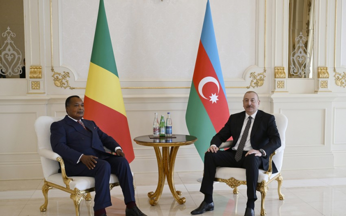  Treffen der Präsidenten von Aserbaidschan und Kongo hat begonnen 