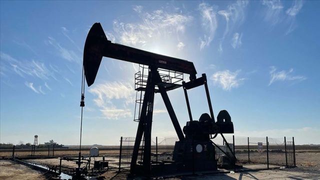Azerbaijani oil price increases 