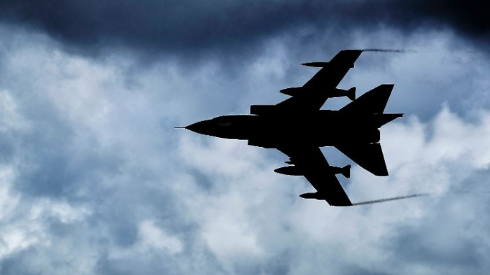   USA und Jordanien schießen Drohnen ab - Briten schicken Kampfjets  