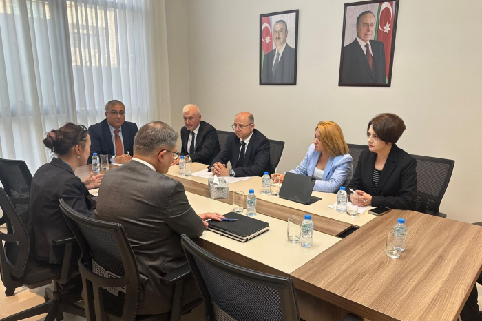   Aserbaidschan und EBWE besprechen vorrangige Bereiche der Zusammenarbeit  