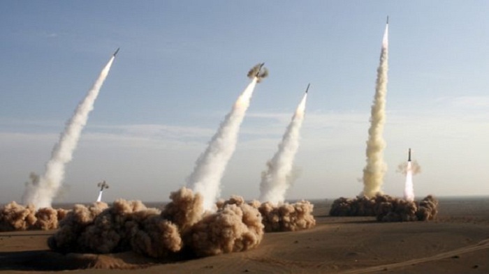 İsrail İrana ballistik raketlər atıbmış 