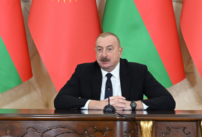   Ilham Aliyev  : “Azerbaiyán está decidido a proseguir la intensa interacción con Kirguistán en todas las direcciones" 