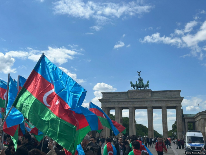 Azerbaijanis organize solidarity rally in Berlin 