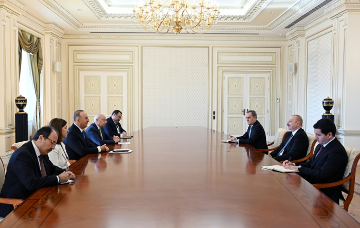President Ilham Aliyev receives member of Turkish Grand National Assembly Mevlüt Çavuşoğlu