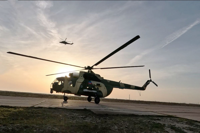   Hərbi helikopterlər havaya qalxdı -    VİDEO      