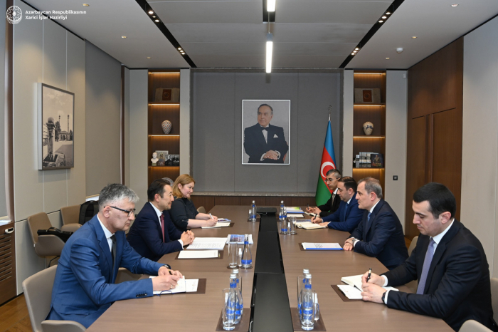  Le chef de la diplomatie azerbaïdjanaise s