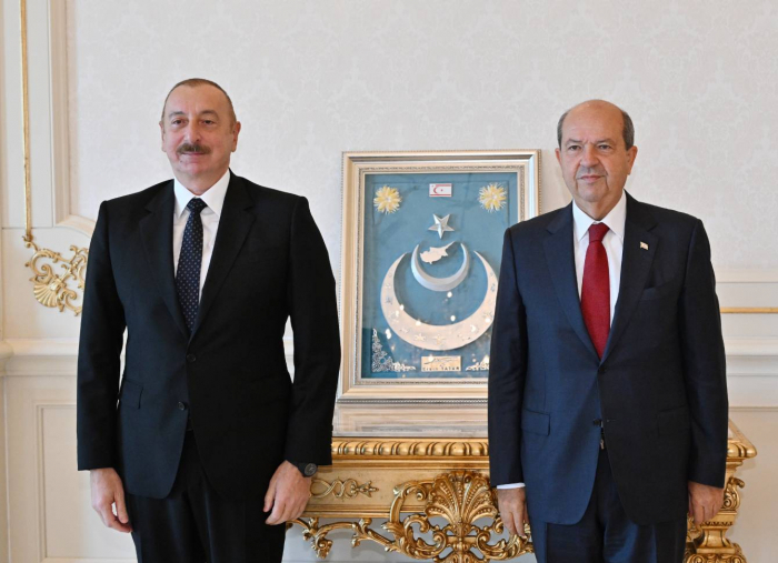  El presidente del Norte de Chipre llamó a Ilham Aliyev 