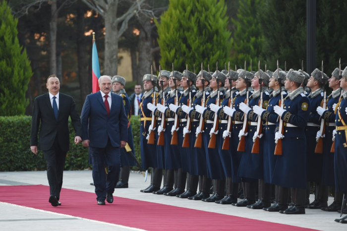    Lukaşenkonun qarşılanma mərasimi olub   