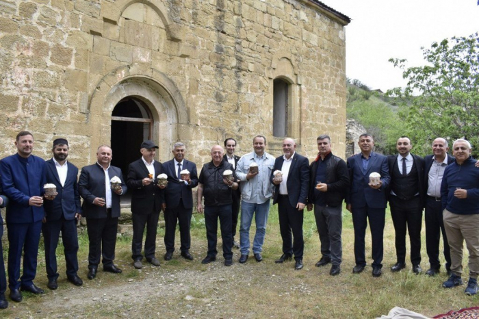 Religious figures visit Albanian temples in Azerbaijan