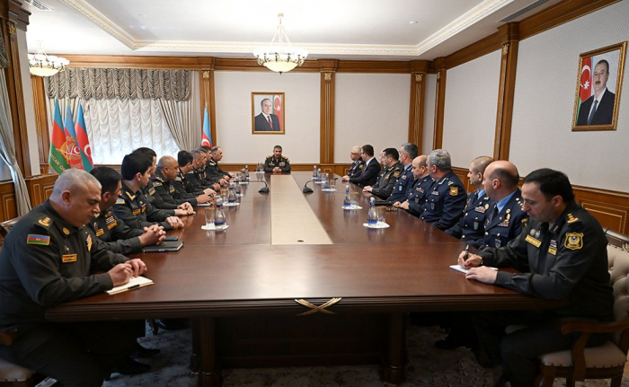   Azerbaijani MoD holds meeting  