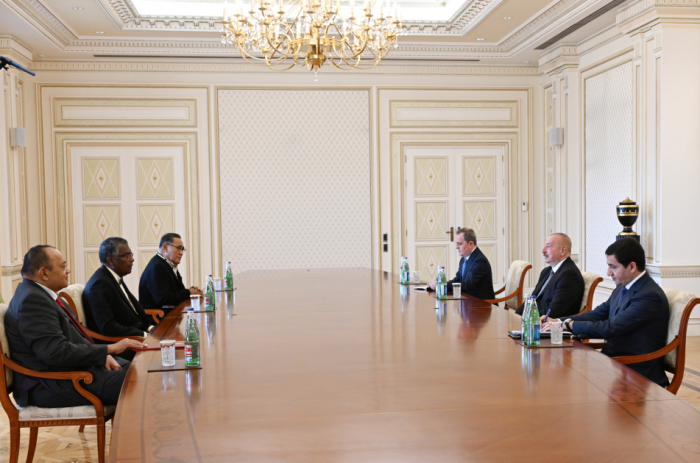  Presidente Ilham Aliyev recibe al Gobernador General de Tuvalu, al Primer Ministro de Tonga y al Ministro de Asuntos Exteriores de la Mancomunidad de las Bahamas 