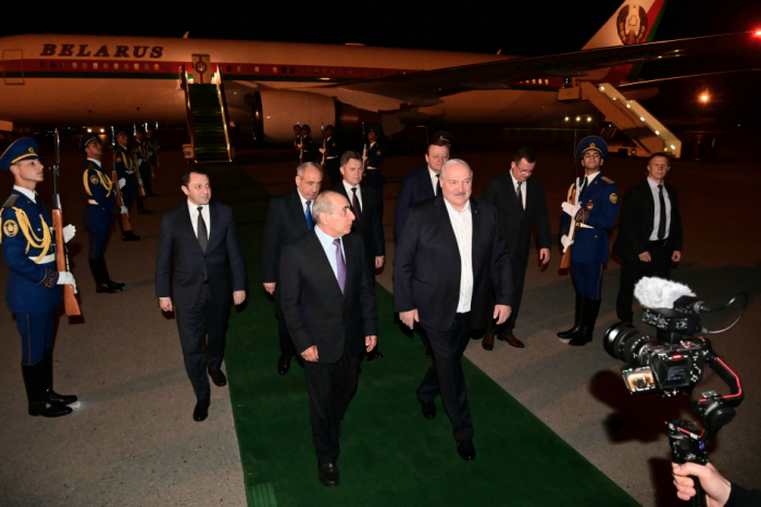  Le président biélorusse Alexandre Loukachenko entame une visite d