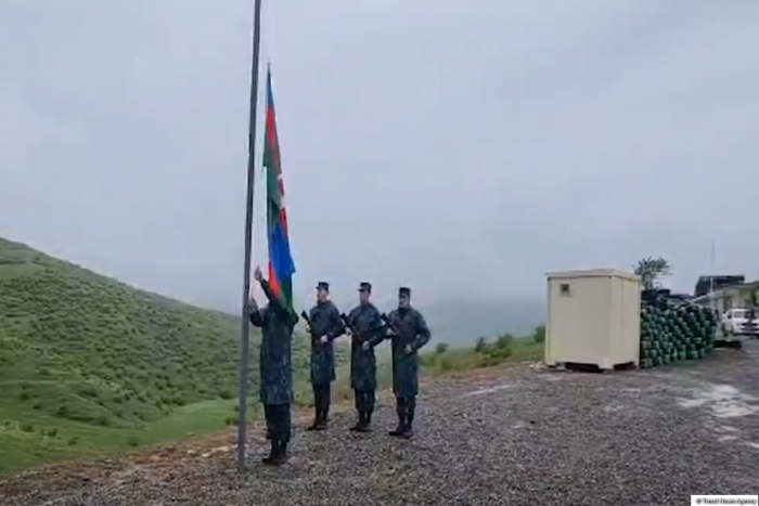   Nach 34 Jahren wird in vier Dörfern von Gazach die aserbaidschanische Flagge gehisst  