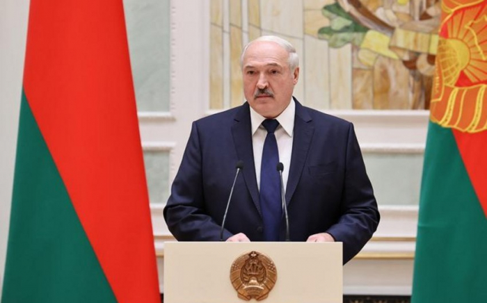  Alexander Lukaschenko gratuliert Ilham Aliyev