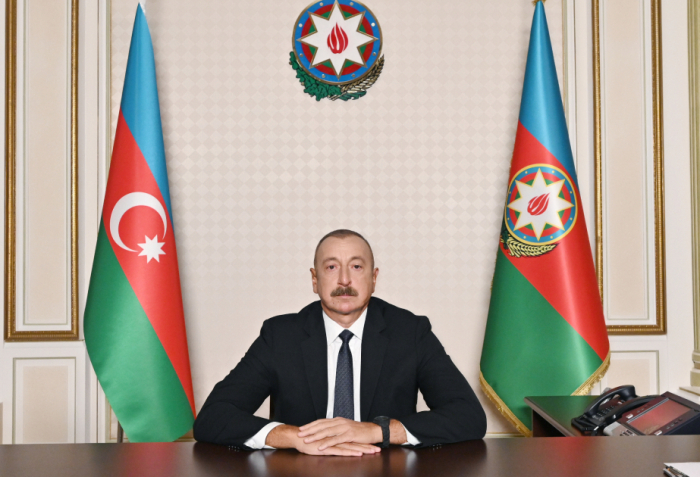 Azerbaijani art figures honored with President