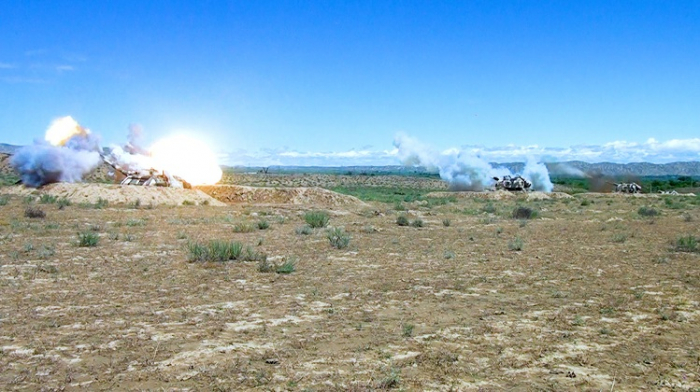   Azerbaijani army’s artillery units hold live-fire tactical exercises -       VIDEO     