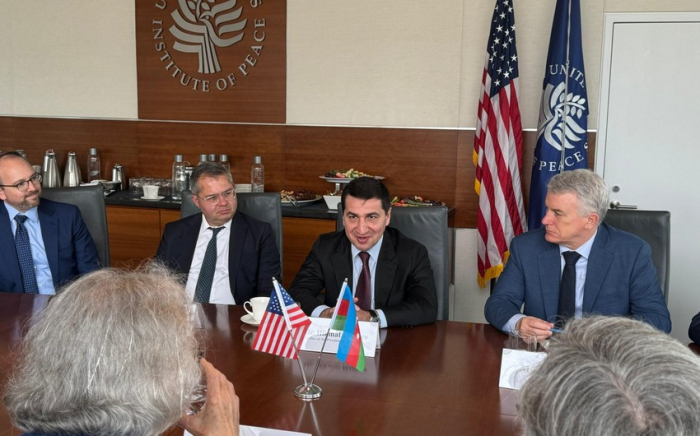  Hikmet Hajiyev diskutierte im US Institute of Peace über die aserbaidschanisch-amerikanische Partnerschaft 