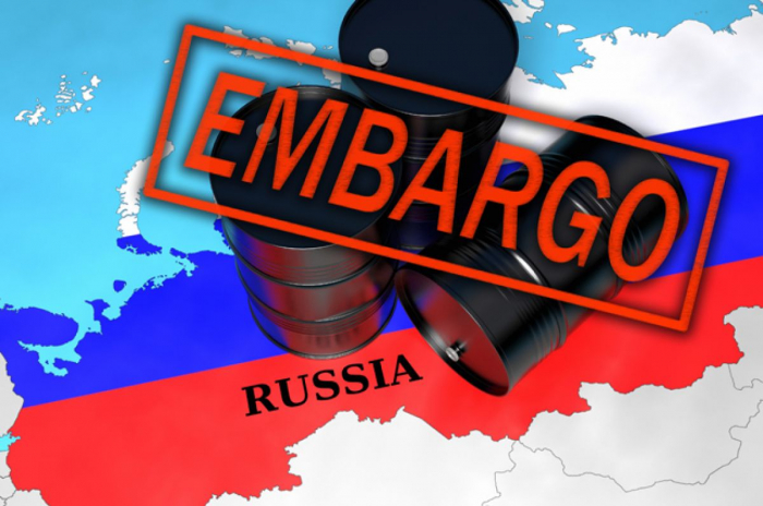  Politico:Aİ Rusiya neftini almaqda davam edir
