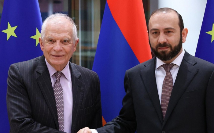 Armenian FM discusses Armenian-Azerbaijani peace settlement with Borrell