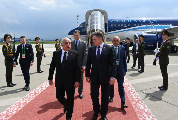 Azerbaijani PM arrives in Belarus 