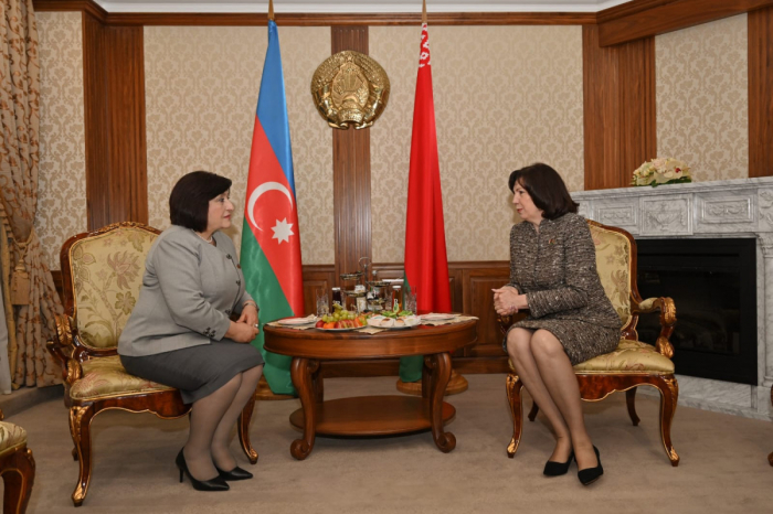   Parlamentssprecherin von Aserbaidschan besucht Belarus  