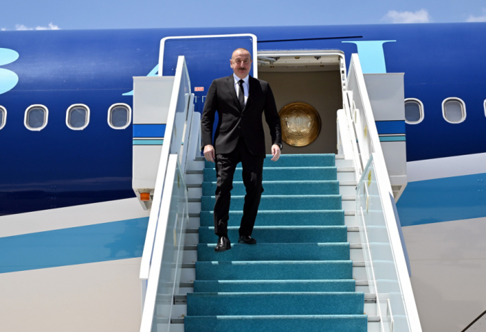 Le président Ilham Aliyev entame une visite de travail à Ankara 
