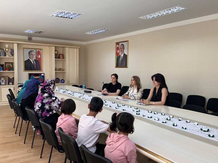 Representatives of Ombudsman meet with Azerbaijani citizens repatriated from Syria