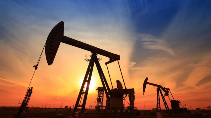 Global oil markets see decline in prices 