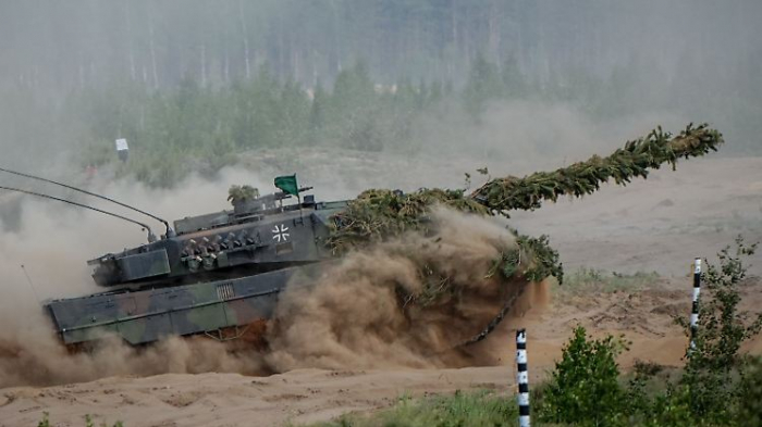   Panzerbauer KNDS stellt neueste Leopard-2-Version vor  