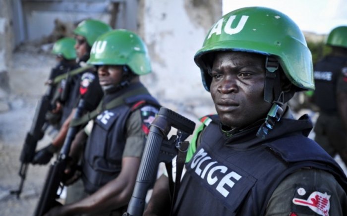   Bei dem Angriff von Militanten in Niger seien Dutzende Menschen getötet worden, Trauer wurde angekündigt  