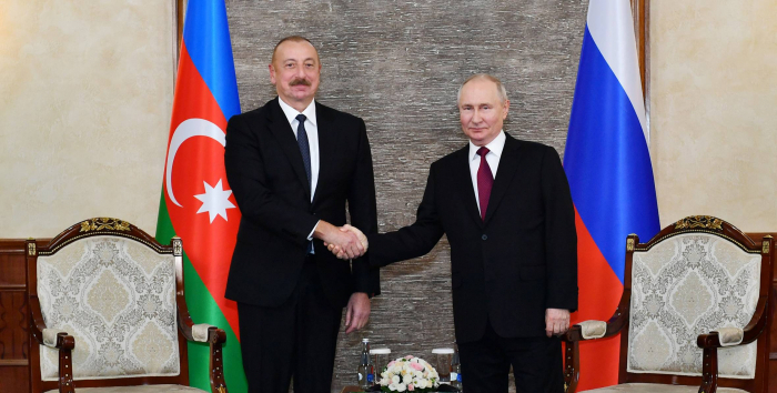 Ilham Aliyev envió una carta a Putin 