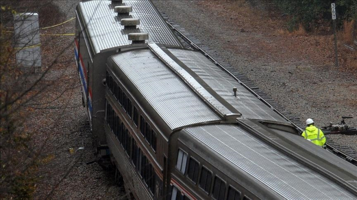 At least 70 injured in Russian passenger train derailment 