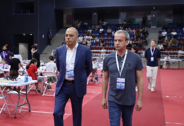 President of International Chess Federation arrives in Azerbaijan